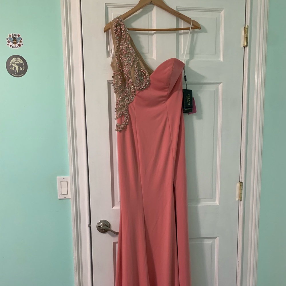Terani couture